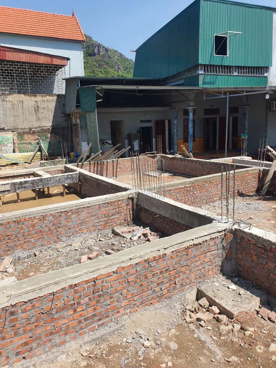 thi công trọn gói nhà mái Nhật 2 tầng