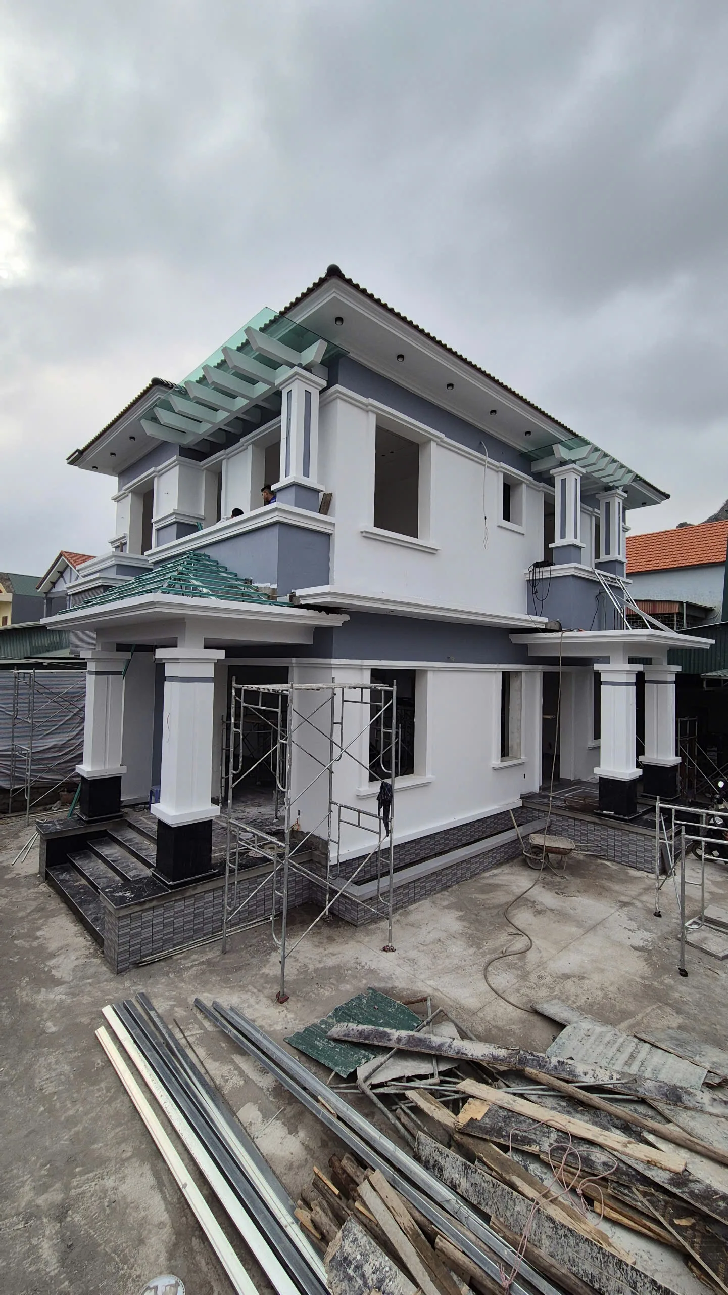 thi công trọn gói nhà mái Nhật 2 tầng