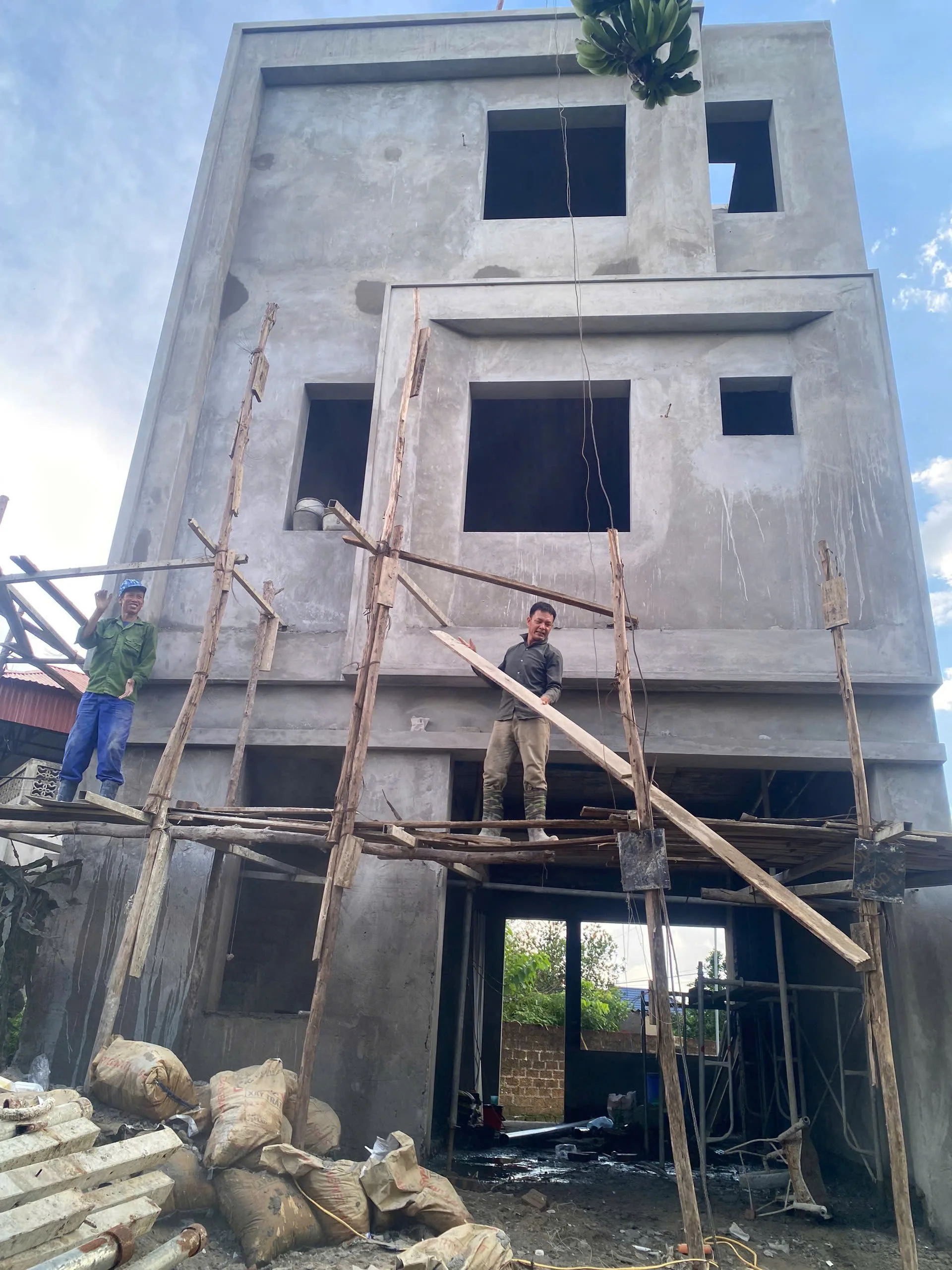 thi công trọn gói nhà 3 tầng hiện đại