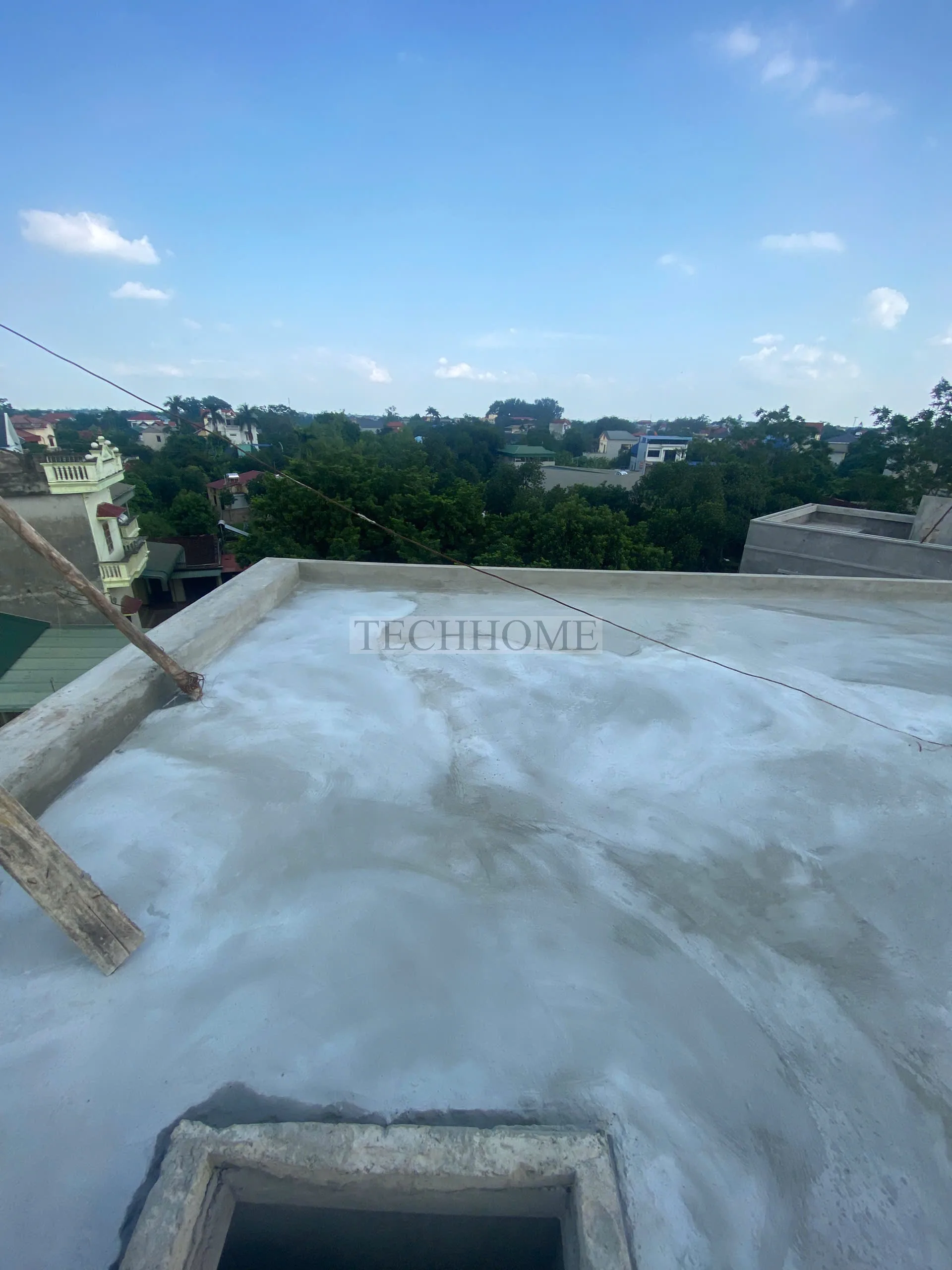 Bề mặt bê tông sàn mái sau khi đổ chuẩn kỹ thuật tại công trình Thạch Thất.